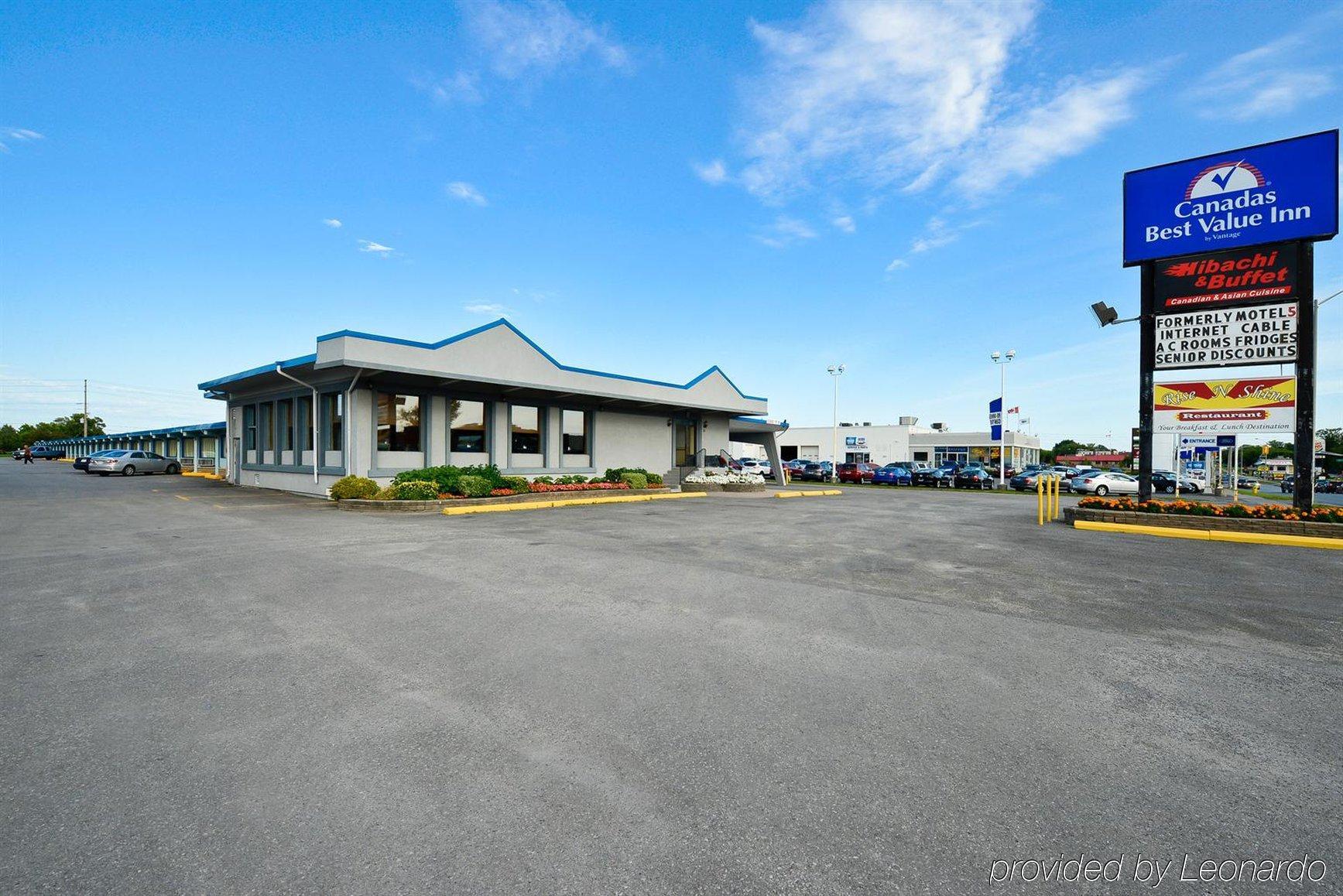 Travelers Inn Belleville Exterior photo